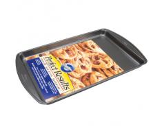 Wilton - Bandeja de horno para galletas (43,8 x 29,2 cm)