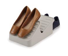 Joseph Joseph Shoe In, Zapatero de 2 Niveles, Organizador Zapatos con Capacidad para 3 Pares, Beige, PequeÃ±o