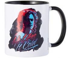 Stranger Things MGC25798 - Taza de cerámica (315 ml), diseño con textoHe Likes it Cold