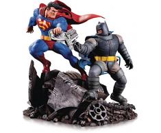 DC Comics- Estatua, Multicolor (FEB190629) , color/modelo surtido