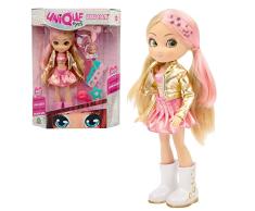Famosa Muñeca Unique Eyes 25 cm ¡te Sigue con la Mirada! con secador mágico y Accesorios para Decorar su Pelo 3 Mod. sdos, MYM08