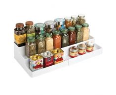 mDesign Especiero extensible para armario de cocina – Estante para especias idóneo como organizador de condimentos, salsas o artículos de pastelería – Anchura adaptable, tres niveles, blanco