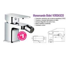 Grifo monomando para bidet de la serie CHE fabricado en latón con acabados en cromo brillo. Elegante diseño de formas planas rematadas con bordes redondeados. Repuestos originales garantizados