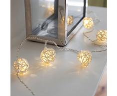 Guirnalda de 16 luces de LED de bolas de mimbre color crema de pilas de Lights4fun