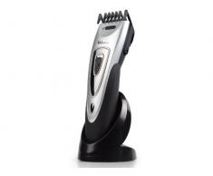 TriStar TR-2544 cortadora de pelo y maquinilla - Afeitadora (Negro, Plata, 1,6 cm, 4 mm, 210g)