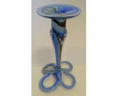 Candelabro de cristal coloreado de pie decorativo de cristal, candelero de vidrio soplado a boca en el colour azúl, beige, blanco de marmol, para las velas, altura approx. 17 cm, disenado y fabricado por Oberstdorfer Glashütte