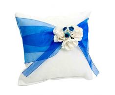 Elegante Cojín Artesanal Blanco con Flores y Lazo Azul para Anillos de Boda. Complementos. Regalos Originales. Detalles de Bodas, Comuniones, Bautizos. CC