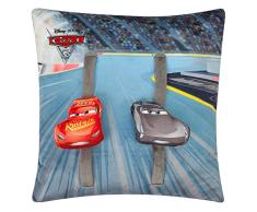 Cars 2 16134 3 Cojín de Peluche Race Track con 2 móviles Peluche Coches 40 x 40 cm, Multicolor