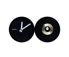 Cloudnola Reloj de Cuco de Acero - Negro y Dorado – 30 x 8.5 cm - Mecanismo de Cuarzo con Pilas – Sonido de Ave Cada Hora se desactiva por la Noche – Diseño Moderno – El Reloj Cucú Reinventado