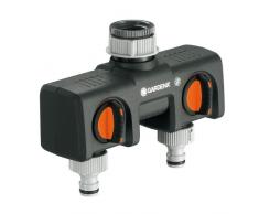 GARDENA 8193-20 - Distribuidor de 2 vías, conexión para 2 equipos al grifo, apto para los programadores y temporizadores de riego GARDENA, el flujo de agua se puede regular y cerrar
