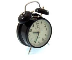 Acctim 12623 Saxon Reloj con Alarma, Color Negro
