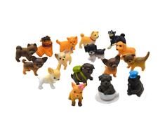 AiSi - Juego de 16 figuras decorativas en miniatura, diseño de perro pequeño, minifiguras de animales, decoración de mesa, cachorro de carlino de 2,5 cm cada una, pvc, 16 unidades, 2.5-2.8cm