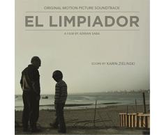 Joaquin, El Armario y la Caja de Cartón