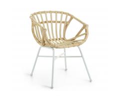 Silla con brazos Kaly ratán natural y metal blanco