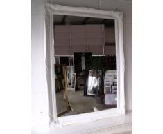 MirrorOutlet Blanco Shabby Chic Estilo Antiguo Espejo de Pared Rectangular con Vidrio de Primera Calidad de la Marca Pilkington – Tamaño Total: 30 Pulgadas x 42 Pulgadas (77 cm x 107 cm)