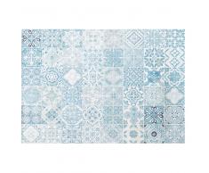 Alfombra de exterior blanca con motivos decorativos de baldosas de cemento azules 155x230
